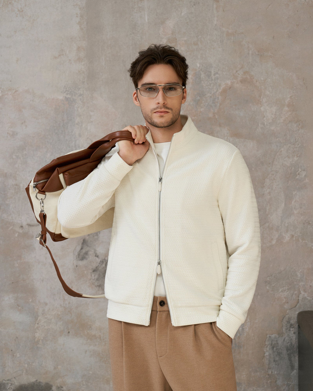 Fine-Texture Knit Jacket – Smooth, Refined Finish