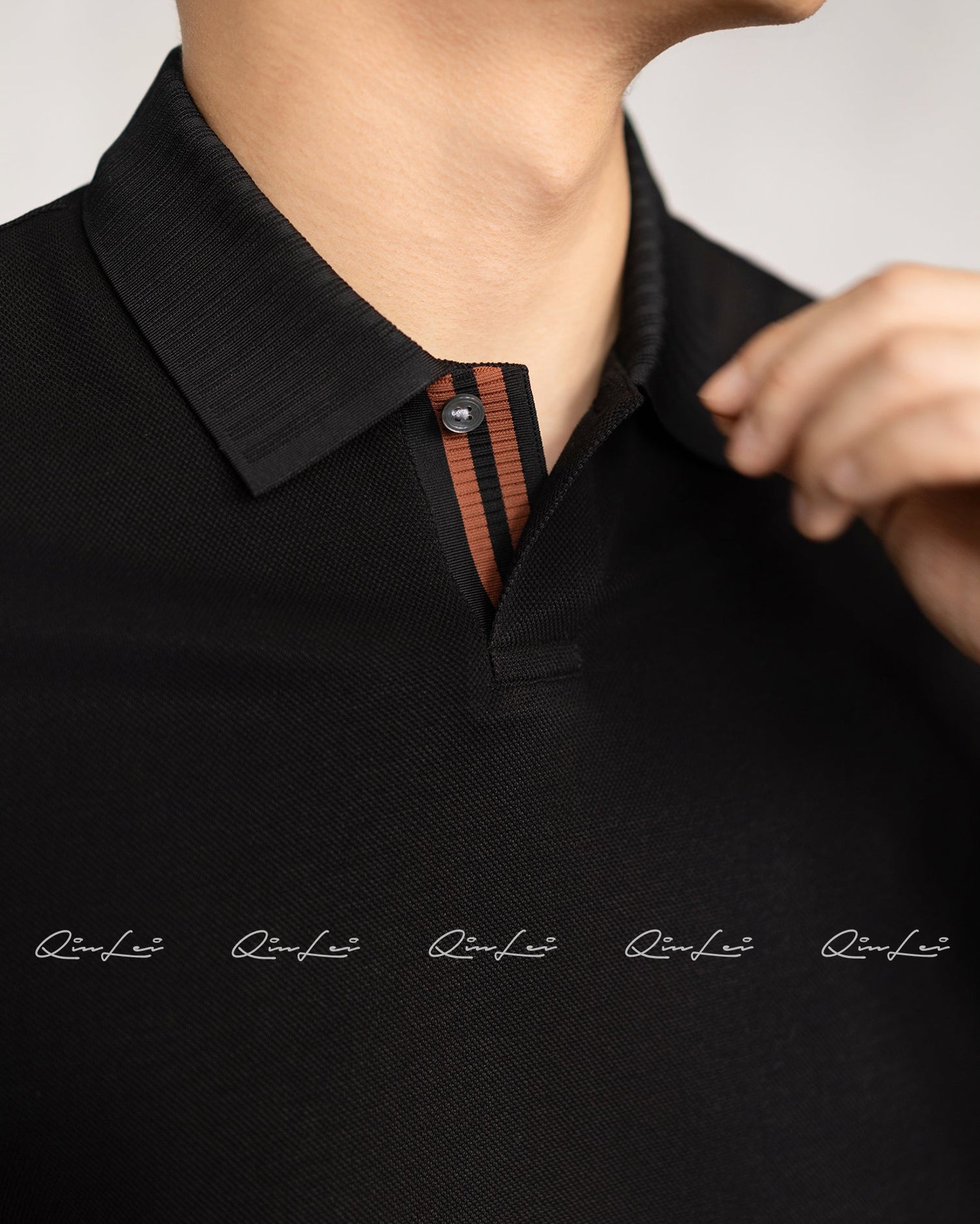 Buttoned Wool Cotton Polo