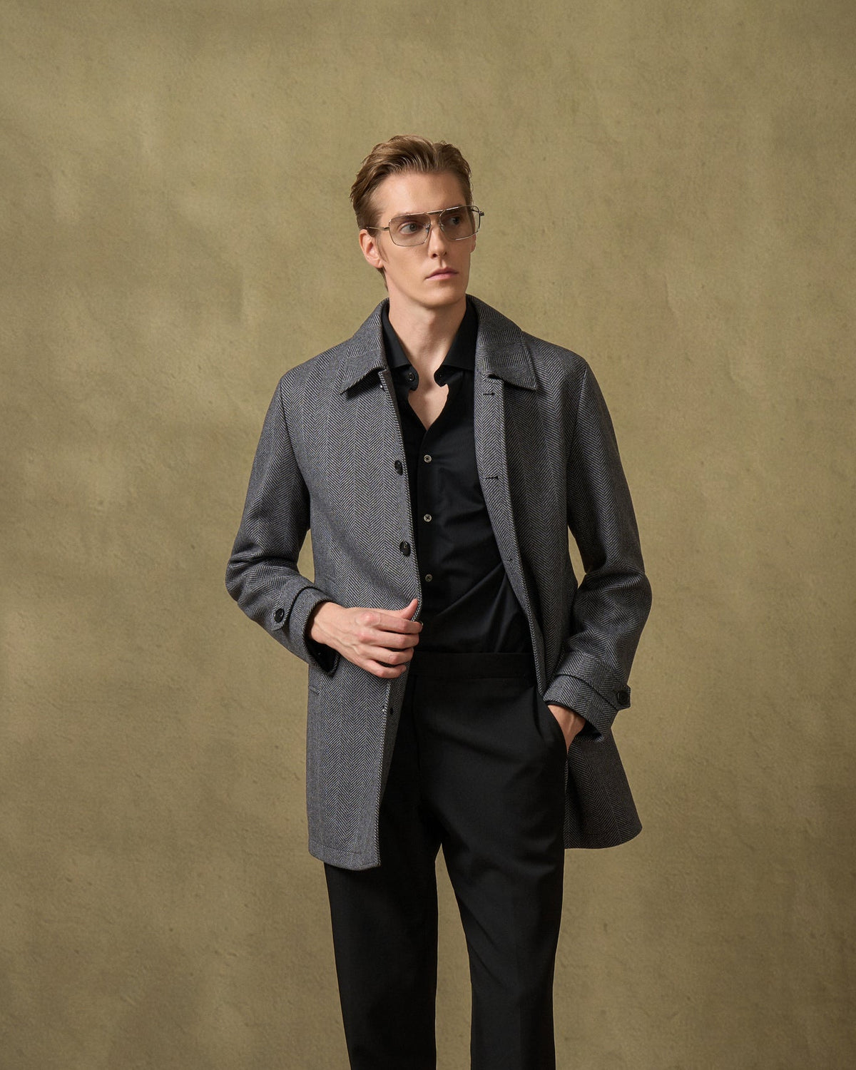Herringbone Check Coat – Structured, Refined Silhouette