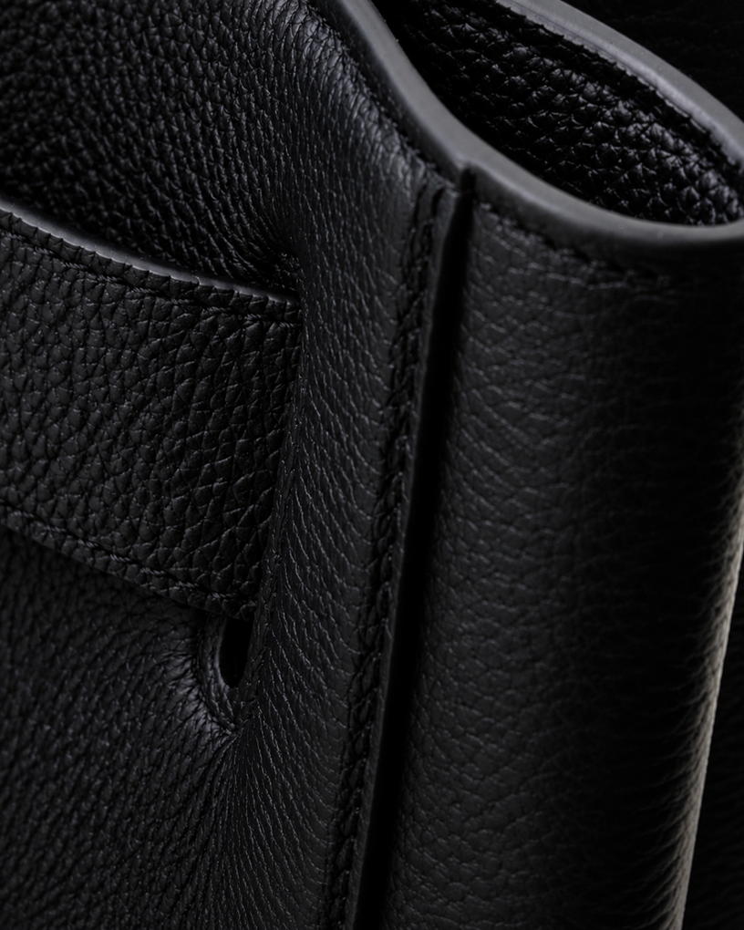 Matte Leather Lychee-Textured Handbag