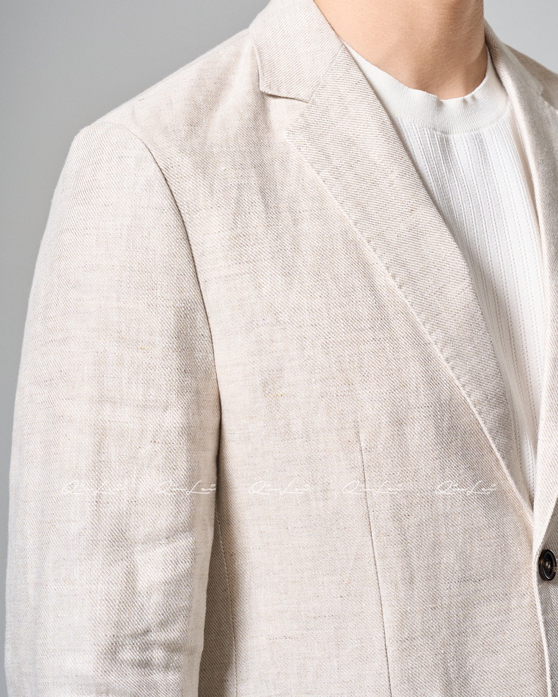 Relaxed Linen Blazer