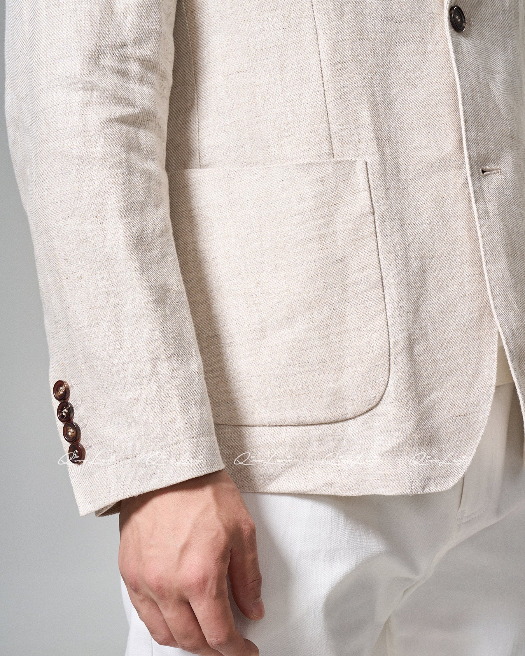 Relaxed Linen Blazer