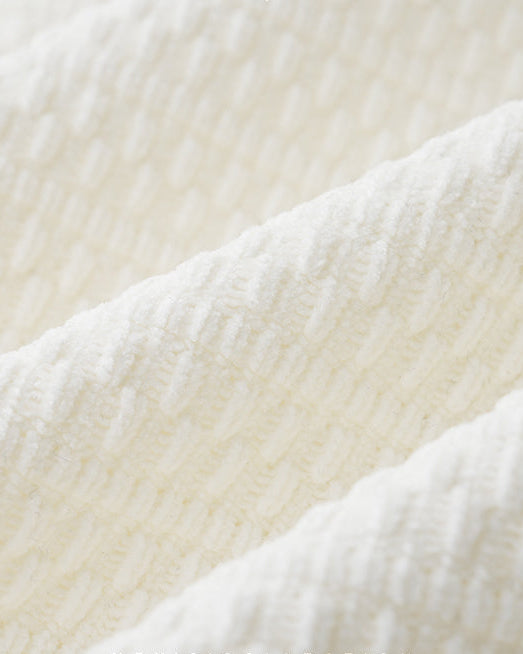 Fine-Texture Knit Jacket – Smooth, Refined Finish